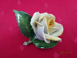 Herend porcelain rose with hand-painted yellow petals, marking 9/05. He has!