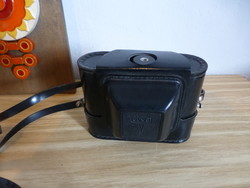 Retro vintage szmena 8 camera with leather case