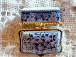 Blue patterned medicine box