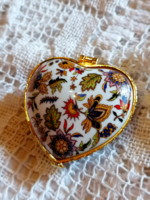 Heart shaped ring box or medicine box
