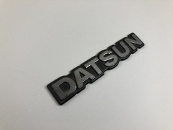 DATSUN Felirat 1980-as évek ,  Embléma Logo Eredeti Gyári Oldtimer Veterán jármű