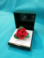 Porcelain rose brooch, adderley floral (819)
