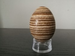 Aragonite mineral egg holder
