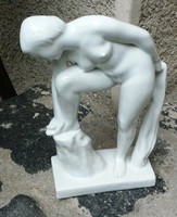 Pándi Kiss János - Női akt - porcelán szobor