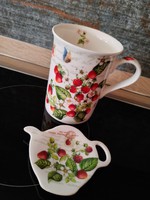 Csodaszép eper-málna teáscsésze teafilter tároló tányérkával  -mikrózható és elmosható