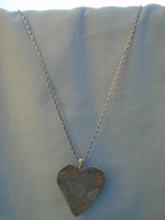 Skandináv modernista ezüst nyaklánc nagy szív medállal lánc hossz 79 cm a medál m:4x 3,7 cm