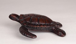 1G062 Kisméretű műgyanta szerencsehozó teknős