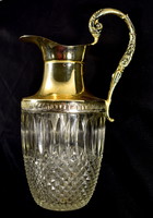 Full-bodied silver-headed wine decanter jug!