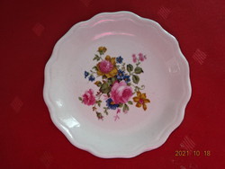 Aquincum porcelain centerpiece, with three roses in the middle, 9.5 cm in diameter. He has!
