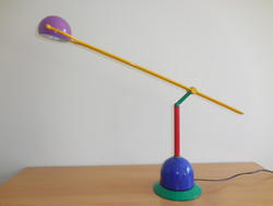 LACRI Olasz posztmodern asztali lámpa 1980-as évekből