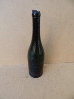 Áron Miksa sörös üveg,,28 cm.