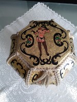 Octagonal commemorative box with hand-painted spicy pictures from the old days!