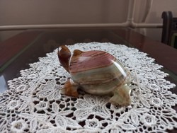Mineral turtle figure