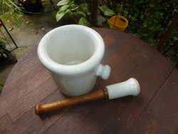 Drasche porcelain mortar / stoneware mortar