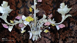 It's now really discounted and available now!!! The splendor of spring is a beautiful Florentine chandelier lamp with 3 pink branches