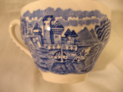 Rertro kék vidéki tájképes angol csésze . Csónakos, váras