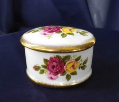 Newhall fine porcelain box