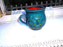 Csákvár ceramic mug with belly button