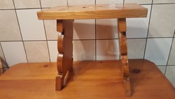 FENYŐ KIS SÁMLI (small pine foot stool )