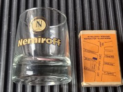 'Nemiroff' vodkás vastag fenekű üvegpohár