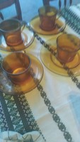Amber glass with 4 plates