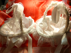 Wonderful lacy flower petal sprinkling basket for wedding, first communion, 2 pcs.