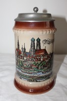 Ón fedeles festett kerámia korsó München - barna-bézs