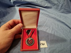 1957 Mineral Service Medal of Miner