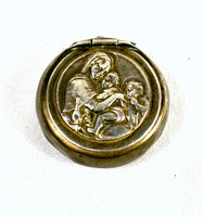 1922 Engraved ... Virgin Mary with her baby with embossed Hungarian silver box!