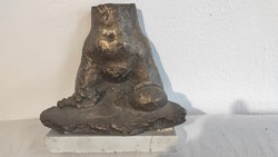 Kalmár Márton "Bőség" bronz kisplasztika, szobor