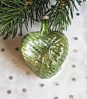 Régi zöld szív kereszttel üveg karácsonyfa dísz 6x4.5cm