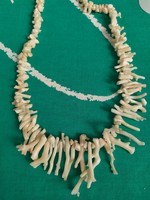Antik fehér korall ágas nyaklánc