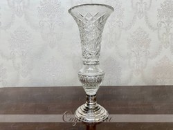 Ezüst talpú kristály váza 26 cm magas