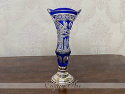 Ezüst talpú kék kristály váza 18 cm magas