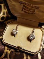 Silver modern zirconia button earrings