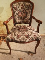 Neo-baroque small armchair.