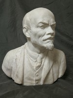 Statue of Lenin Pátzay