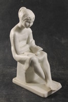 Wallendorf porcelán szobor, olvasó nő 648
