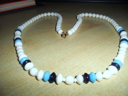 Row of retro snow white - turquoise blue - black porcelain beads
