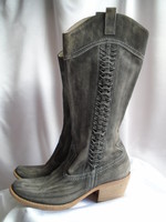 Csízma bőr, luxus minőségű  olasz  Nero Giardini   39-es.