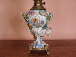 Hand painted original Meissen kerosene lamp specialty