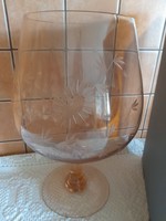 Nagy rózsaszin üveg kehely