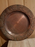 Copper retro wall plate from the 70's.28 Cm in diameter.