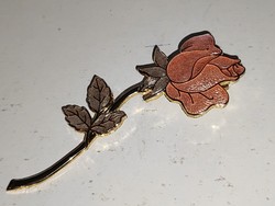 12. Zománc Púder színű rózsa kitűző