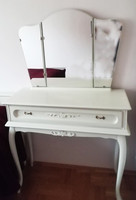 Dressing table with mirror and drawer, velvet chair