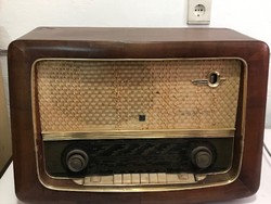 Hornypfon desktop radio. In a spared condition. 54X37 cm 1960s.