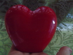 Very beautiful red heart-shaped vase marked szolnay