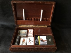 Cigarette, music box, ornament box.