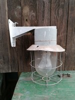 Old loft design with explosion proof industrial lamp, decorative lamp, industrial, vintage 1.