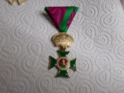 Knight's Cross of the Hungarian Royal Order of St. Stephen! ... Collector's Item ...
